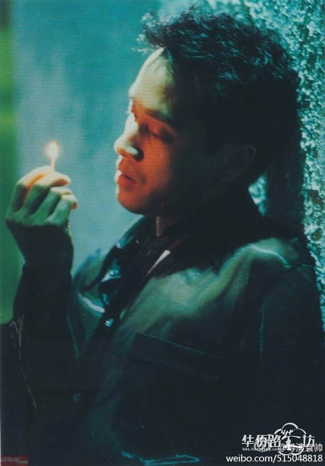 怀恋哥哥(张国荣),因为"沉默是金",所以"无心睡眠" 莫问"有谁共鸣"