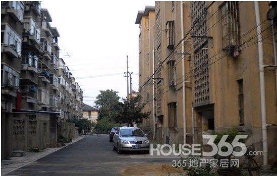 和燕路 地铁口 胜利村 首付26万可落户南京主城区 稀缺全明 无税