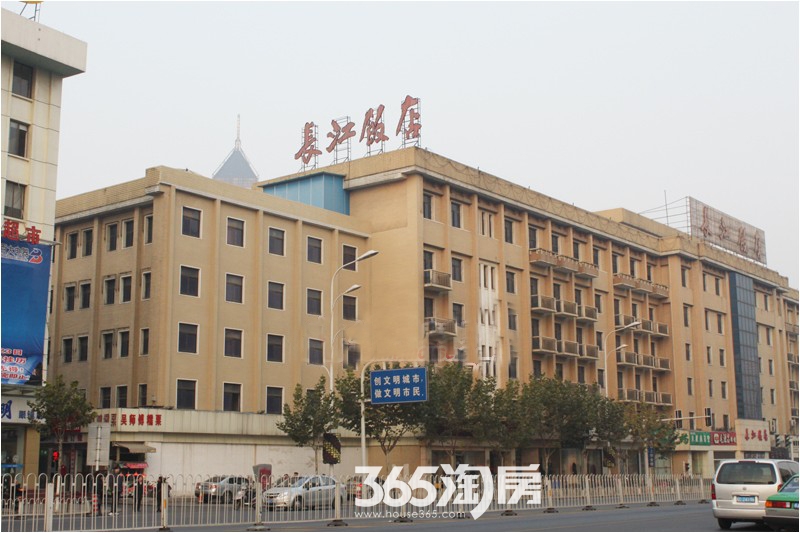 富世广场周边配套长江餐厅